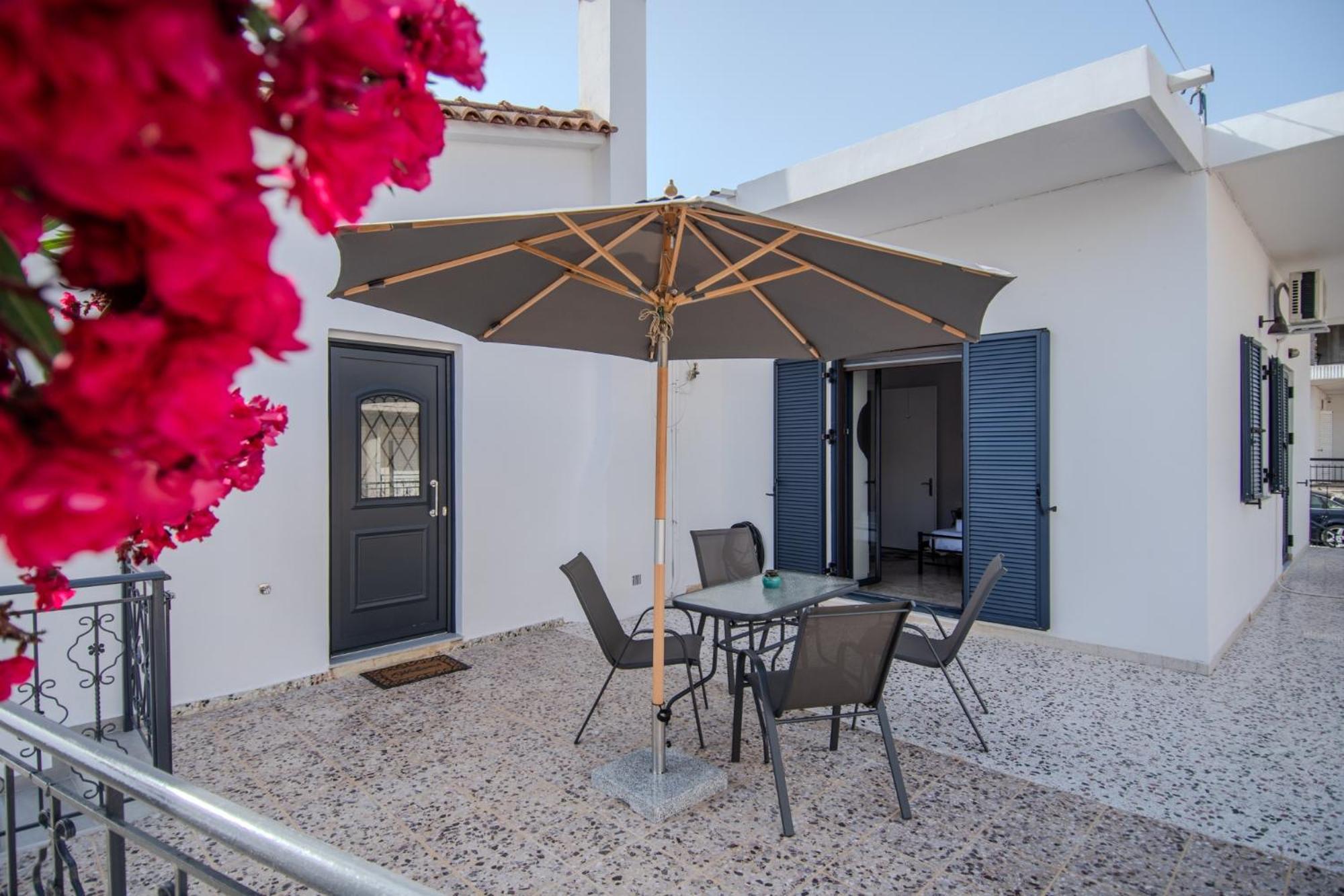 Grimihome Filiatra Exterior foto
